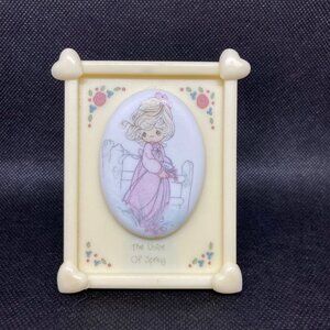 PRECIOUS Moments "The Voice Of Spring" plaque